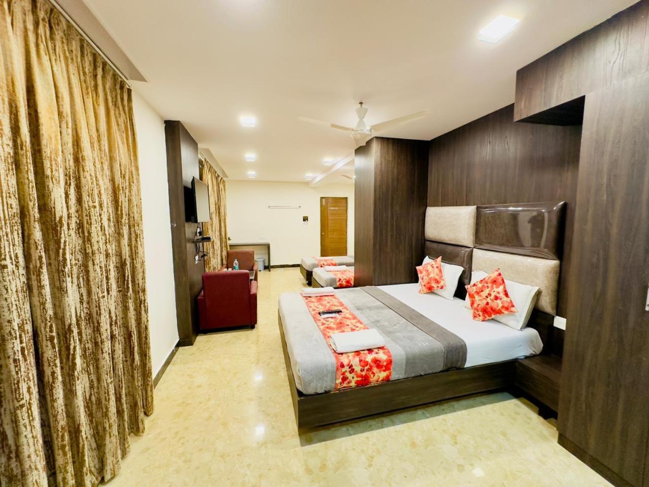 Sheraton Grande At Puratchi Thalaivar Dr Mgr Central Railway Station Chennai Exterior photo